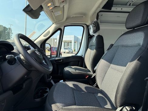 New 2026 RAM ProMaster 3500 w/ Convenience Group image 9