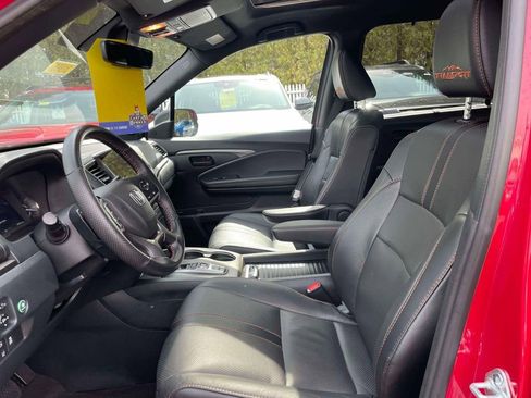 Certified 2023 Honda Passport TrailSport image 14