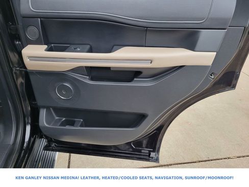 Used 2023 Ford Expedition Limited image 54