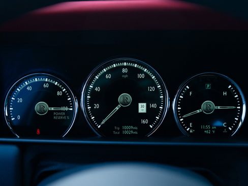 Used 2023 Rolls-Royce Cullinan image 9