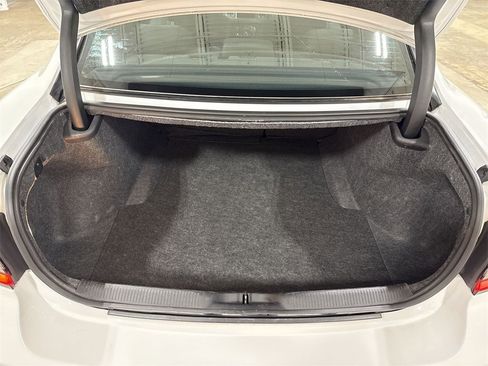Used 2023 Dodge Charger GT image 23