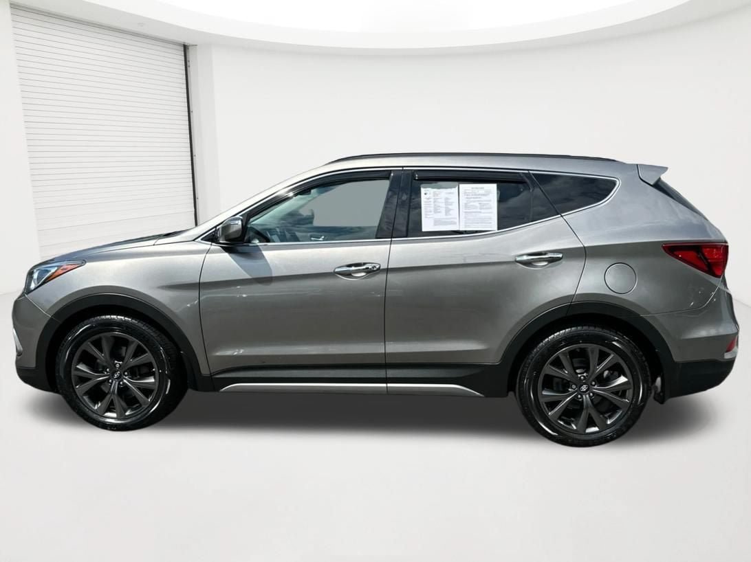 Used 2018 Hyundai Santa Fe Sport w/ 2.0T Ultimate Tech Package 05 AWD/4WD image 8