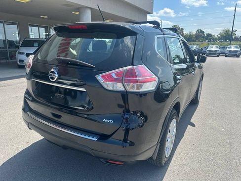 Used 2015 Nissan Rogue S AWD/4WD image 5