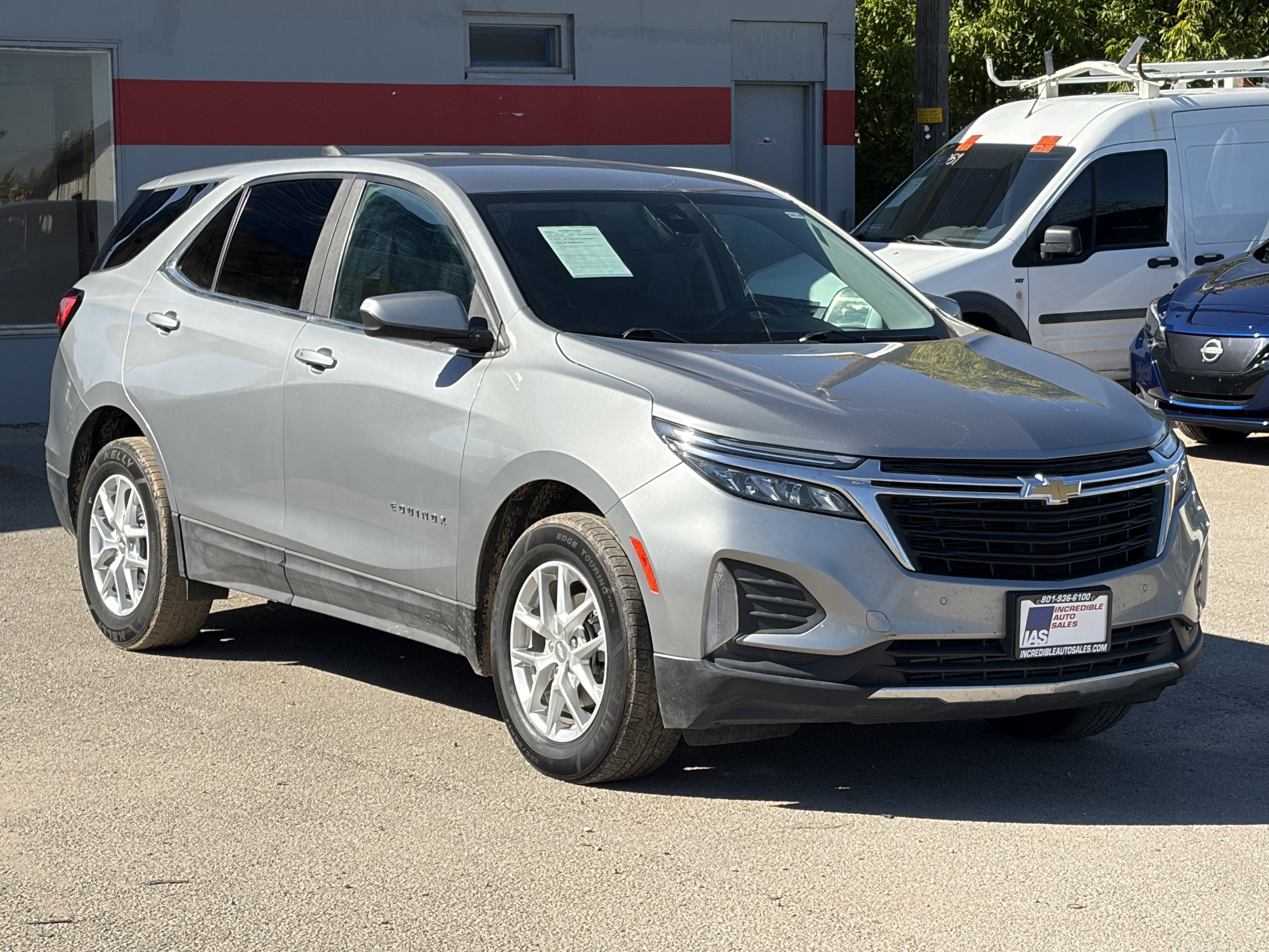 Used 2023 Chevrolet Equinox LT w/ Driver Convenience Package AWD/4WD image 8