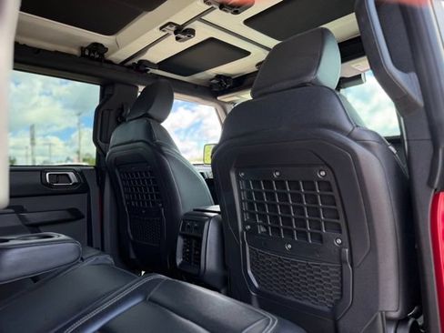 Certified 2025 Ford Bronco Badlands AWD/4WD image 19