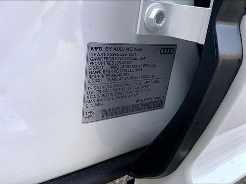 New 2026 Audi Q7 3.0T Premium Plus AWD/4WD image 19