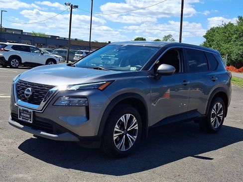 Certified 2023 Nissan Rogue SV AWD/4WD image 3