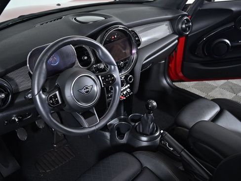 Used 2024 MINI Cooper S w/ Signature Upholstery Package FWD image 17