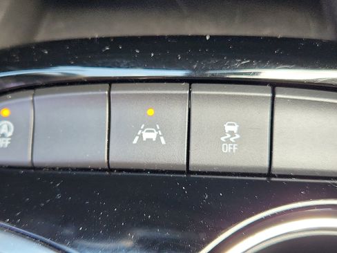 Used 2023 Buick Encore GX Preferred FWD image 24