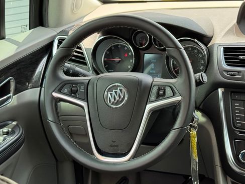 Used 2016 Buick Encore FWD image 28