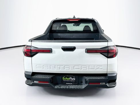 Used 2025 Hyundai Santa Cruz SEL FWD image 7