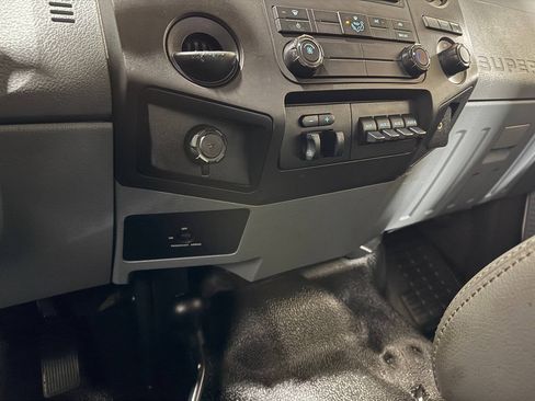 Used 2011 Ford F350 XL w/ XL Value Pkg AWD/4WD image 92