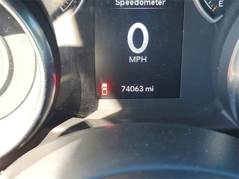 Used 2021 Jeep Gladiator Sport image 15