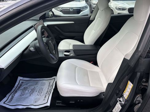 Used 2023 Tesla Model 3 Standard Range RWD image 15