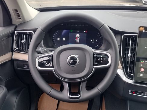New 2026 Volvo XC90 B6 Plus w/ Protection Package image 28