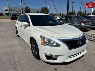 Used 2015 Nissan Altima 2.5 S w/ Special Edition Package image 1