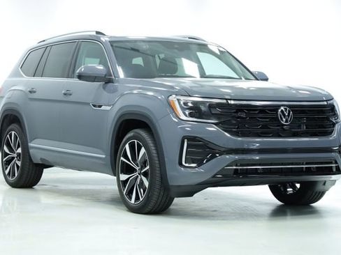New 2026 Volkswagen Atlas SEL Premium R-Line AWD/4WD image 3