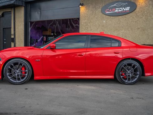 Used 2022 Dodge Charger Scat Pack w/ Plus Group RWD image 10