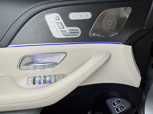 Used 2024 Mercedes-Benz GLE 450e 4MATIC image 22