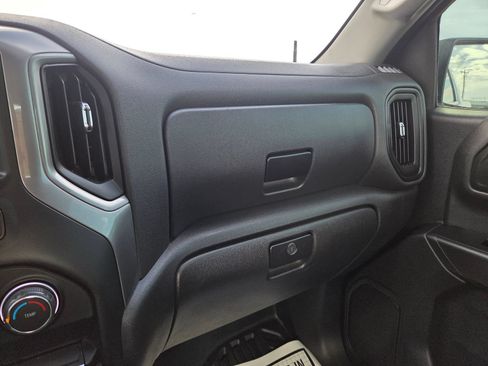 Used 2022 Chevrolet Silverado 1500 W/T RWD image 28