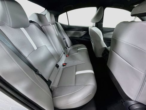 Used 2026 Toyota Camry SE w/ Convenience Package FWD image 25