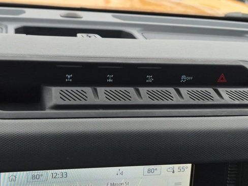 Used 2022 Ford Bronco Black Diamond w/ Sasquatch Package image 23