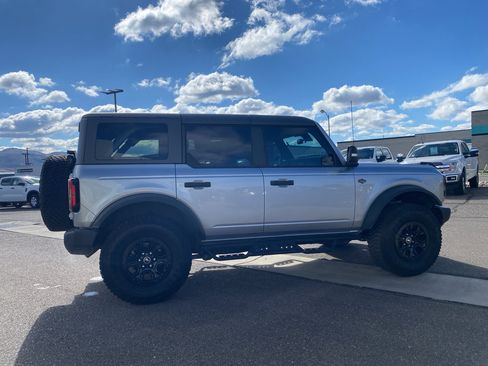 Used 2023 Ford Bronco Wildtrak image 18