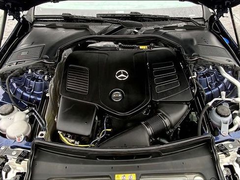 Used 2025 Mercedes-Benz C 300 4MATIC Sedan image 26