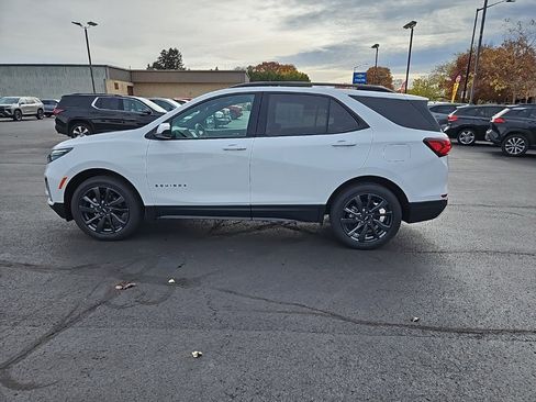 Used 2022 Chevrolet Equinox RS image 6