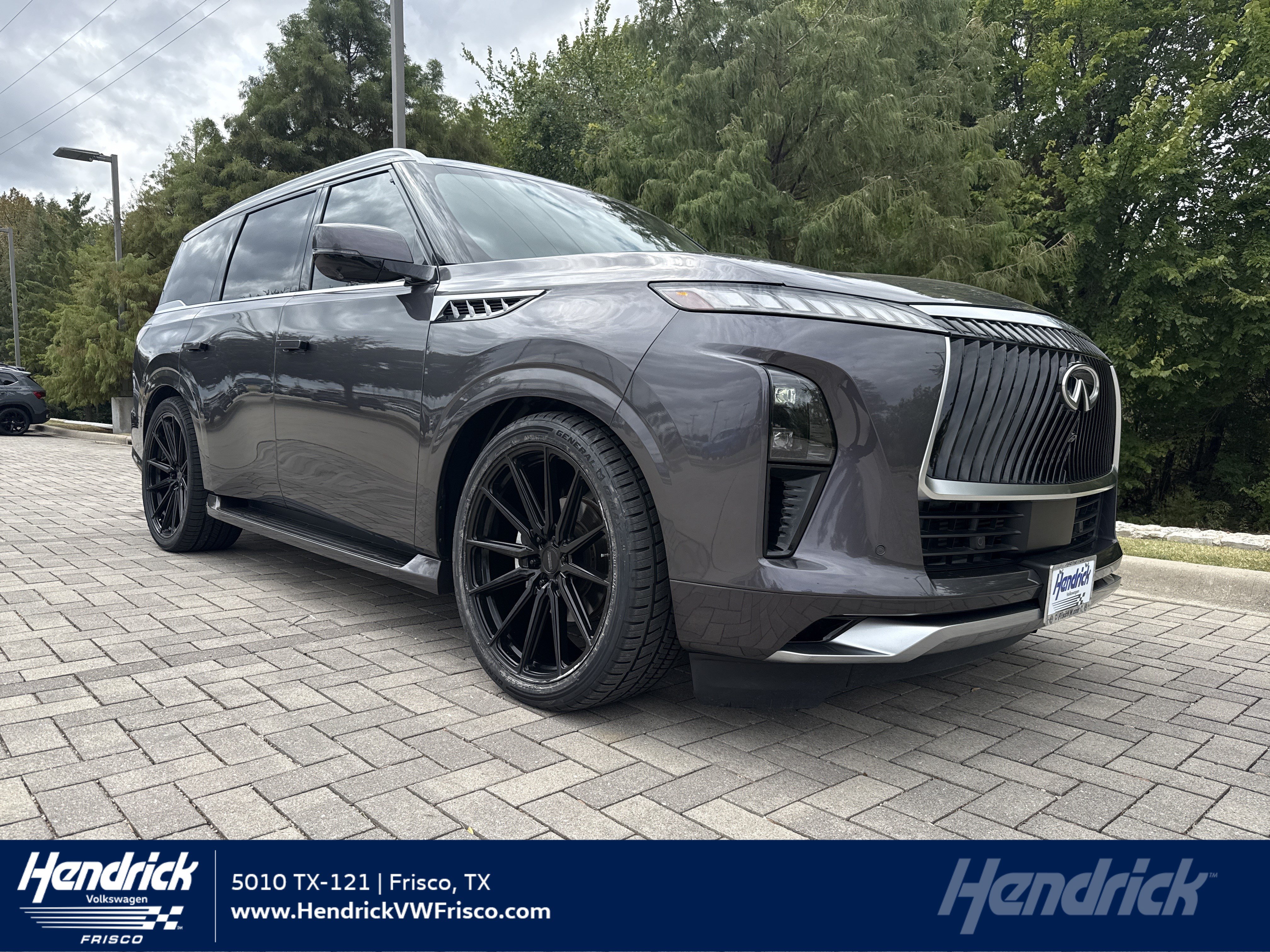 Used 2025 INFINITI QX80 Luxe w/ Cargo Package AWD/4WD image 1