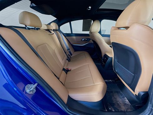 Certified 2023 BMW 330i Sedan w/ M Sport Package image 29