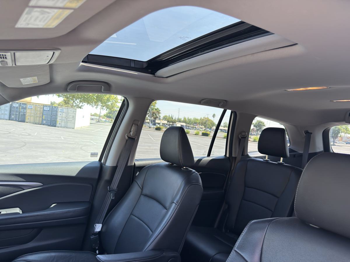 Used 2018 Honda Pilot EX-L image 12