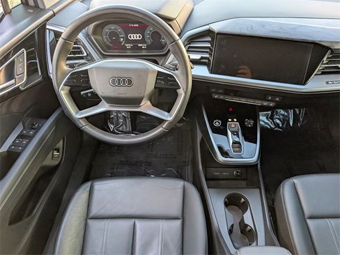 Used 2024 Audi Q4 e-tron Premium image 10