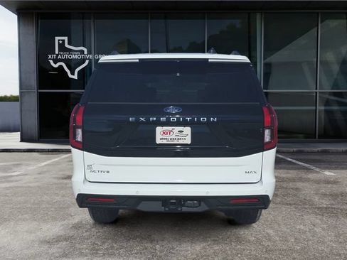 Used 2026 Ford Expedition Max Active AWD/4WD image 4