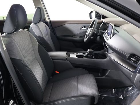 Used 2023 Nissan Rogue SV FWD image 18