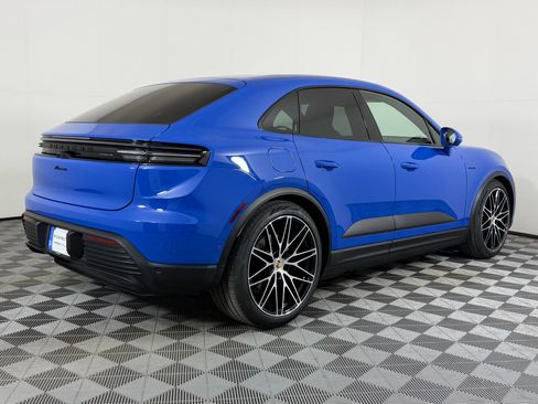 New 2026 Porsche Macan Electric image 10