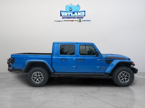 New 2026 Jeep Gladiator Mojave AWD/4WD image 9