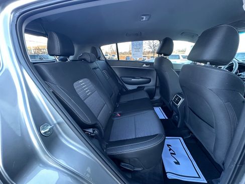 Used 2022 Kia Sportage LX w/ LX AWD Value Edition Package image 15