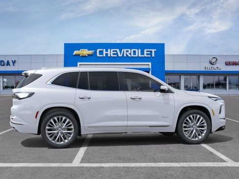 New 2026 Buick Enclave Avenir w/ Super Cruise Package image 5