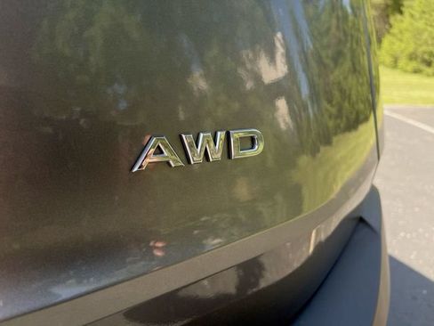Used 2021 Nissan Rogue S AWD/4WD image 23