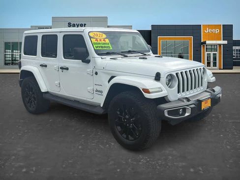 Used 2021 Jeep Wrangler Unlimited Sahara w/ Cold Weather Group AWD/4WD image 1
