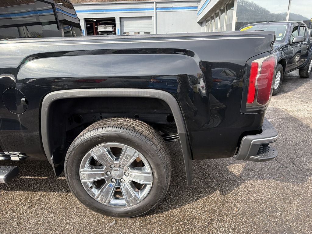 Used 2018 GMC Sierra 1500 SLT AWD/4WD image 7