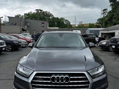 Used 2018 Audi Q7 3.0T Premium Plus w/ Premium Plus Package AWD/4WD image 3