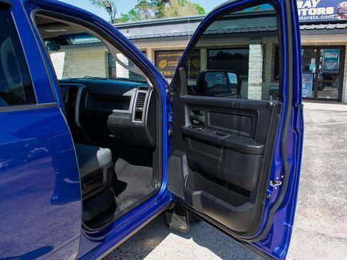 Used 2015 RAM 1500 ST w/ SXT Appearance Group AWD/4WD image 34