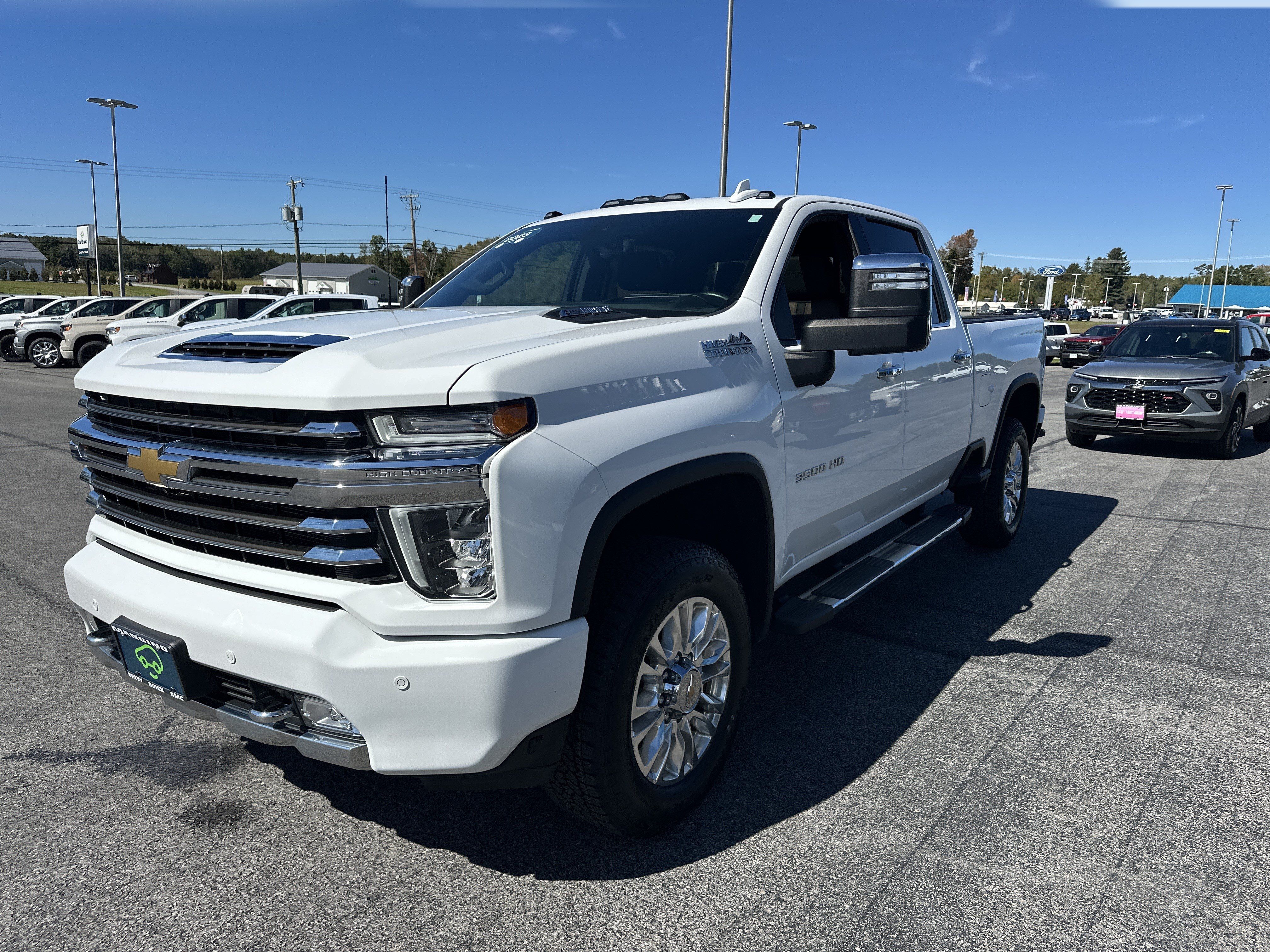 Used 2023 Chevrolet Silverado 3500 High Country w/ Z71 Off-Road Package AWD/4WD image 3