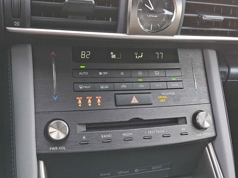 Used 2020 Lexus IS 300 F Sport w/ Blackline Edition image 16