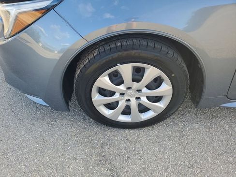 Certified 2023 Toyota Corolla LE image 18