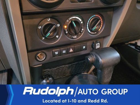 Used 2008 Jeep Wrangler Unlimited Rubicon w/ Dual Top Group AWD/4WD image 20
