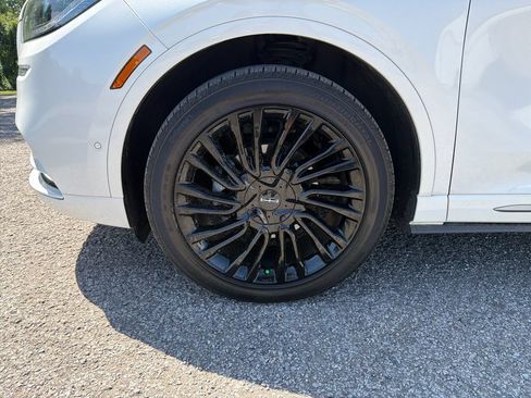 Used 2021 Lincoln Corsair Reserve w/ Equipment Group 201A AWD/4WD image 10