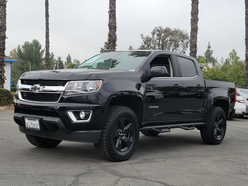 Used 2019 Chevrolet Colorado LT w/ LT Convenience Package RWD image 17